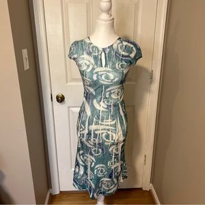 Komarov Dress Crinkle Midi Blue/White Dress Size Small